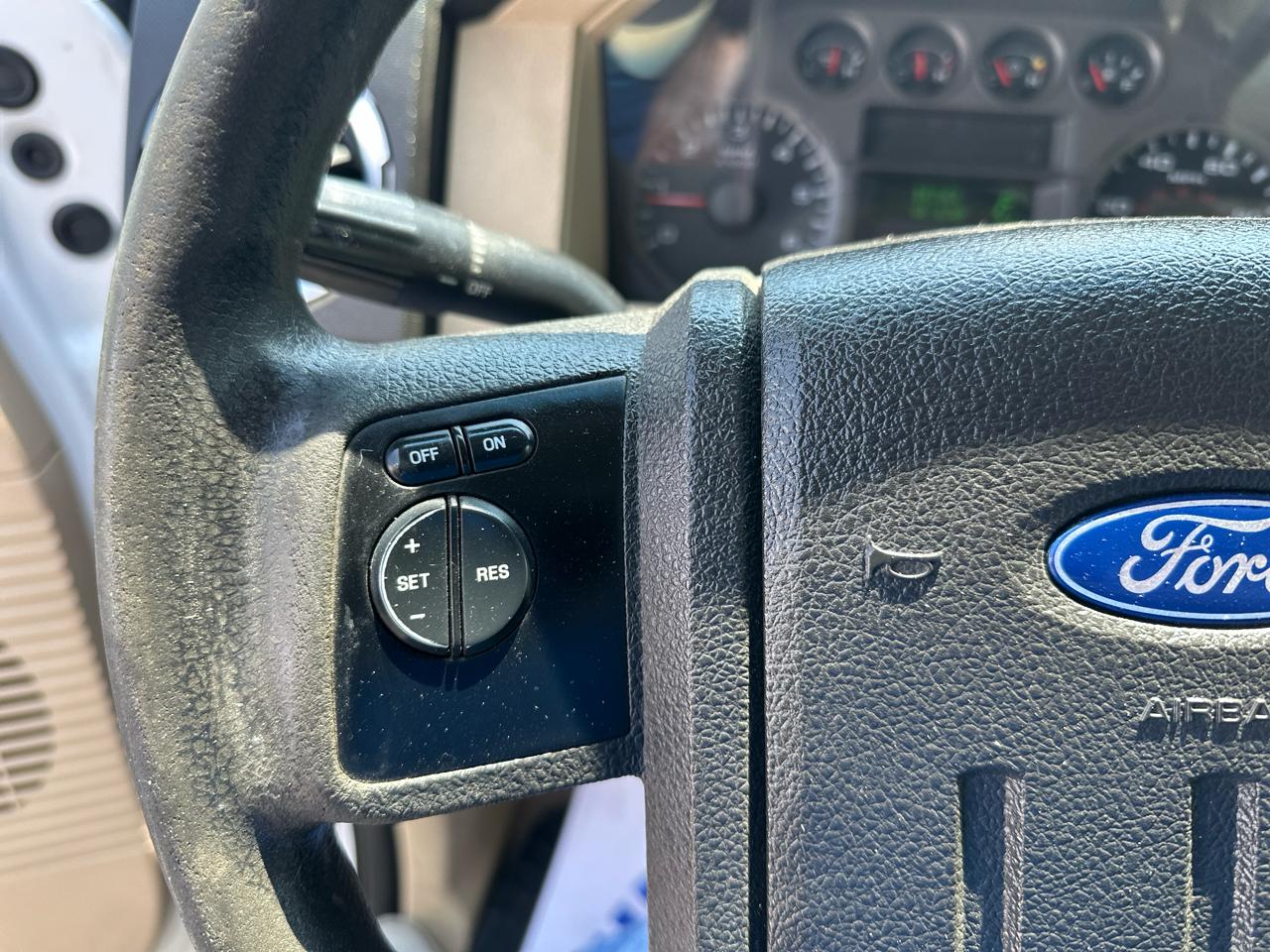 Ford Super Duty F-250 SRW 2WD Crew Cab 172" XLT 2008