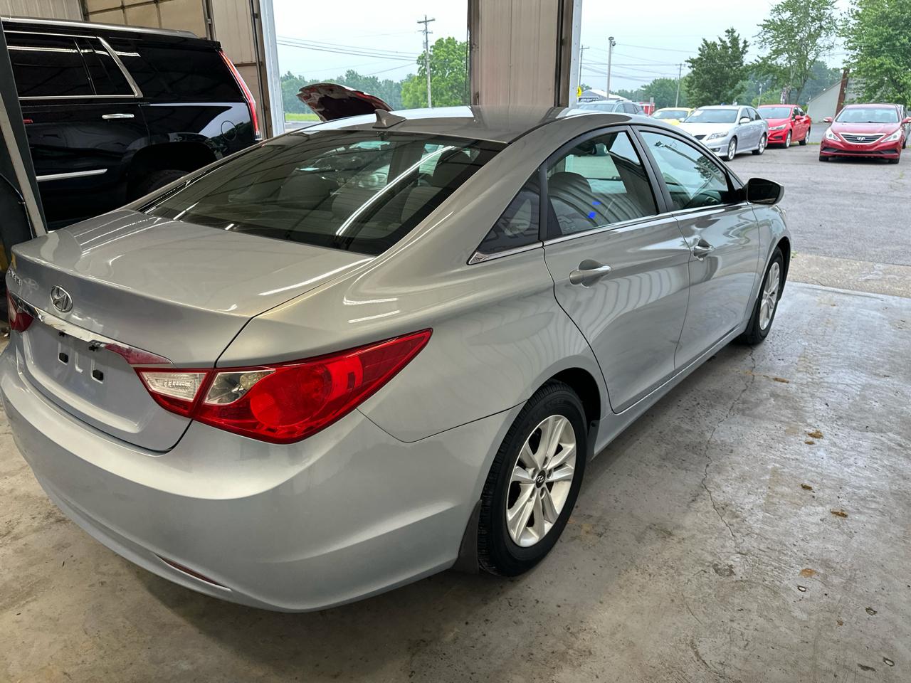 Hyundai Sonata 4dr Sdn 2.4L Auto GLS 2013