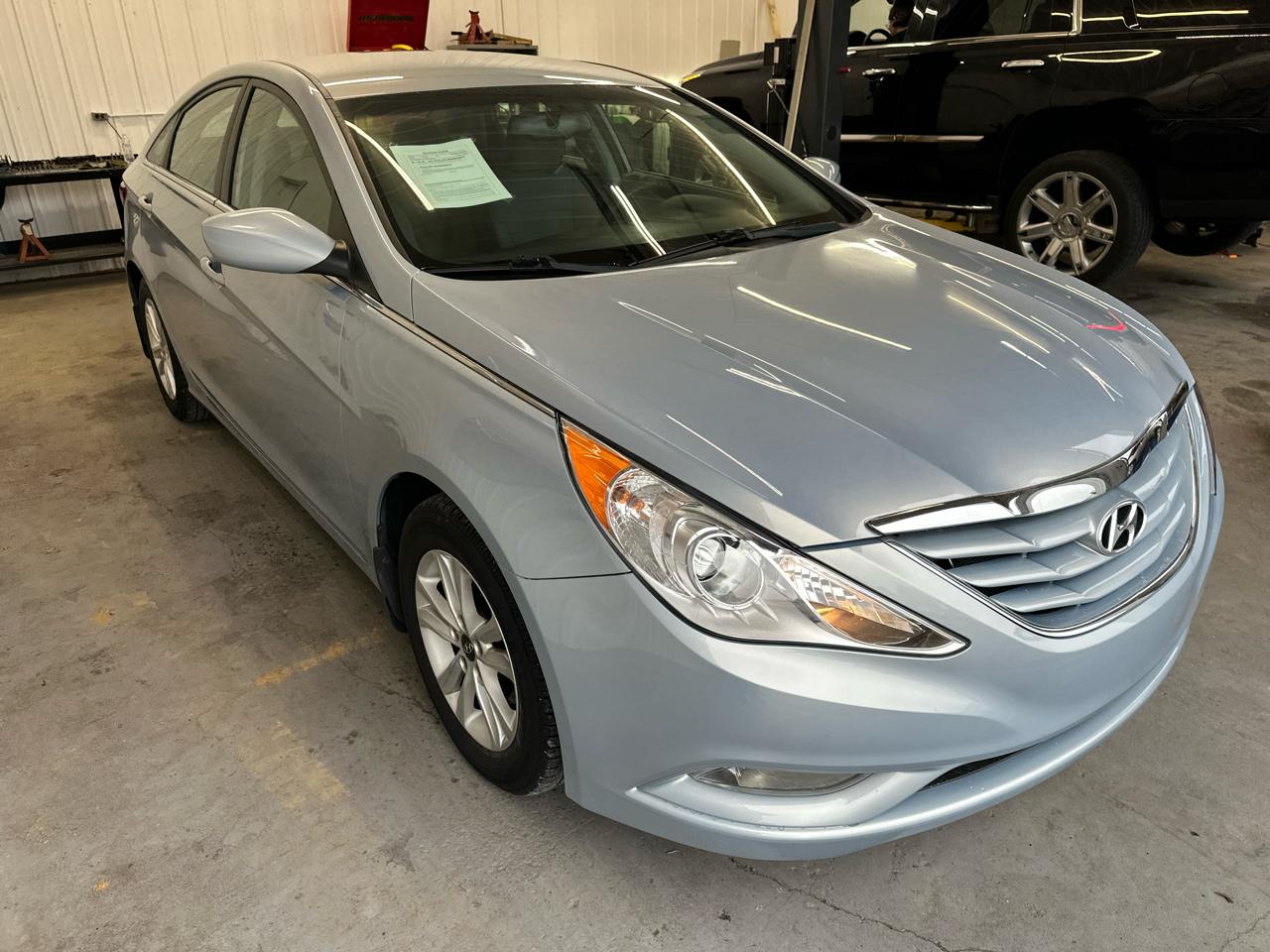 Hyundai Sonata 4dr Sdn 2.4L Auto GLS 2013
