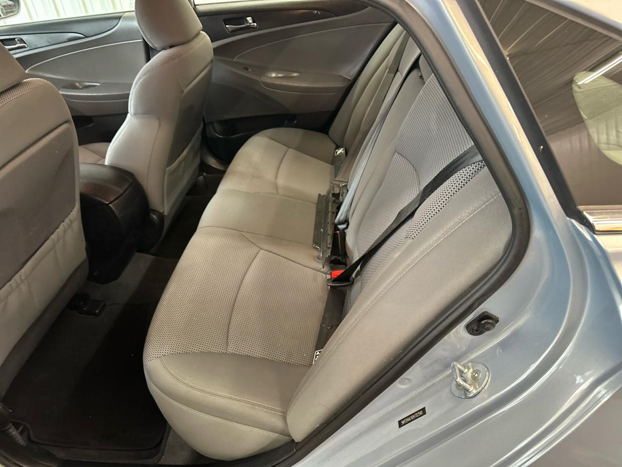 Hyundai Sonata 4dr Sdn 2.4L Auto GLS 2013
