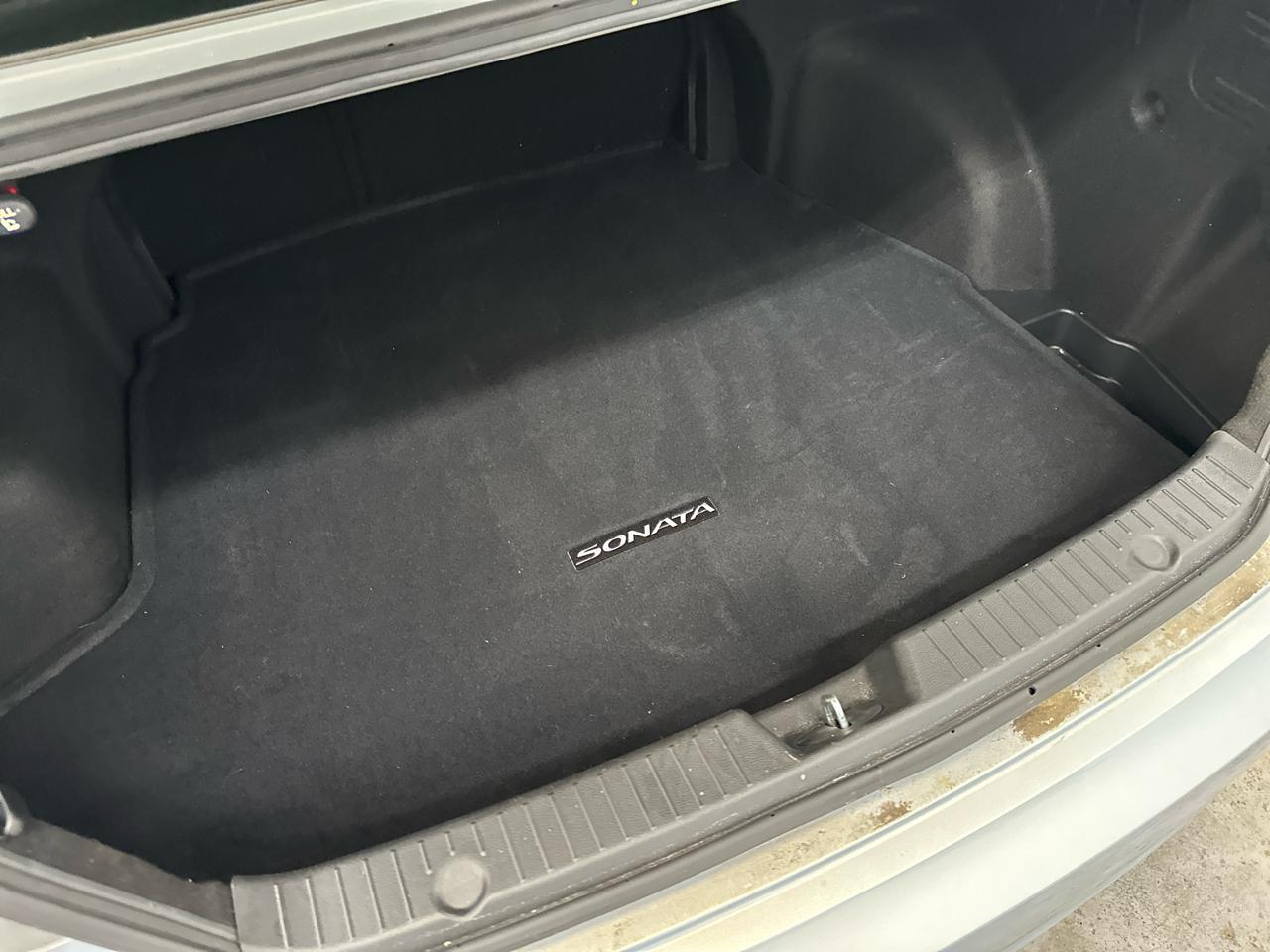 Hyundai Sonata 4dr Sdn 2.4L Auto GLS 2013