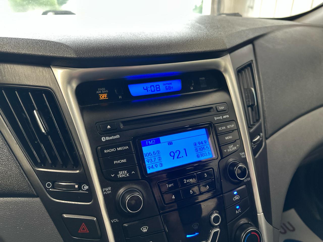 Hyundai Sonata 4dr Sdn 2.4L Auto GLS 2013