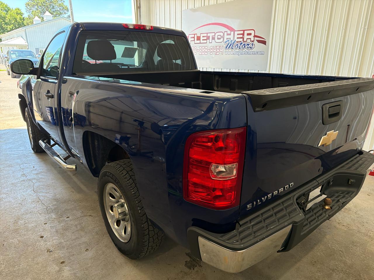 Chevrolet Silverado 1500 2WD Reg Cab 119.0" Work Truck 2013