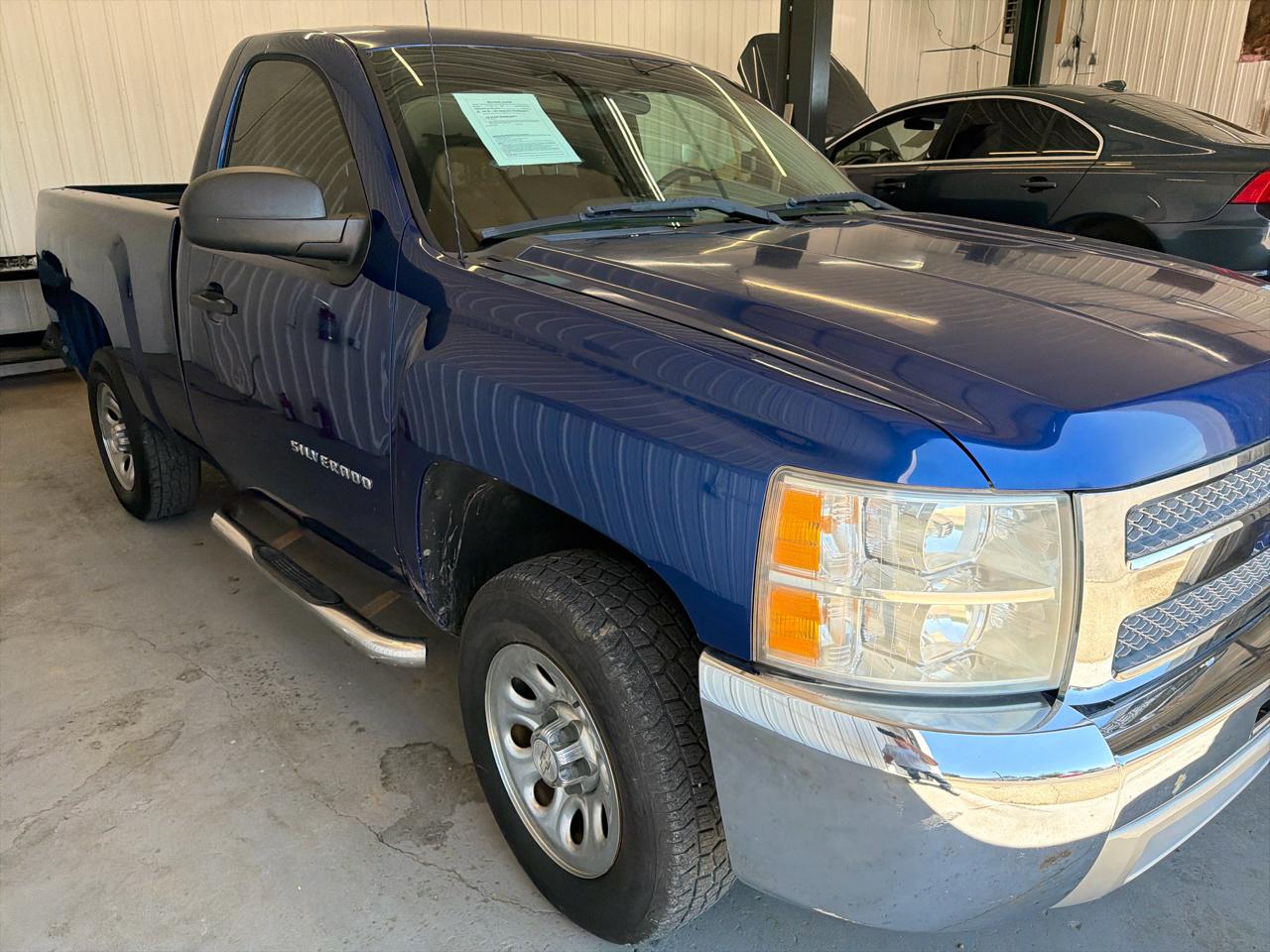 Chevrolet Silverado 1500 2WD Reg Cab 119.0" Work Truck 2013