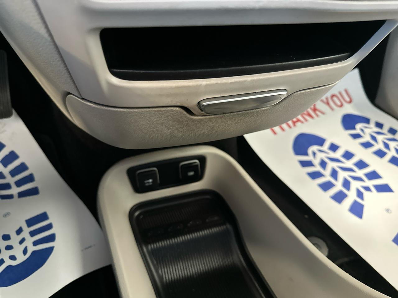Chrysler Pacifica Touring L FWD 2018