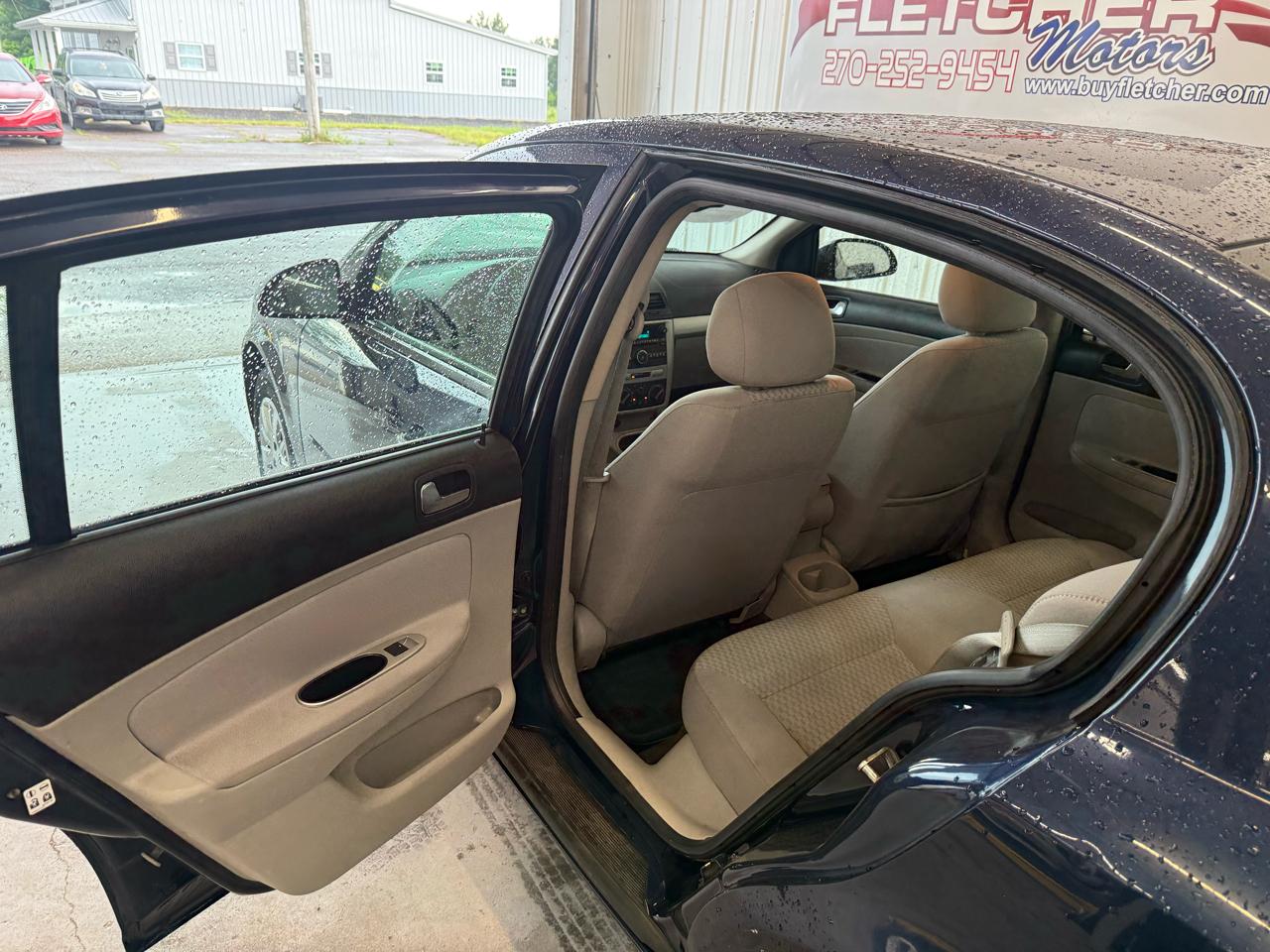 Chevrolet Cobalt 4dr Sdn LT w/1LT 2010