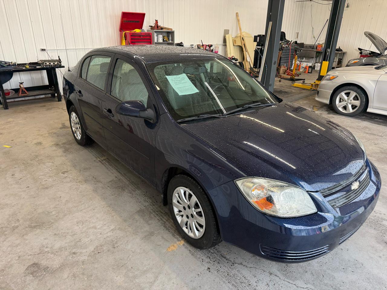 Chevrolet Cobalt 4dr Sdn LT w/1LT 2010