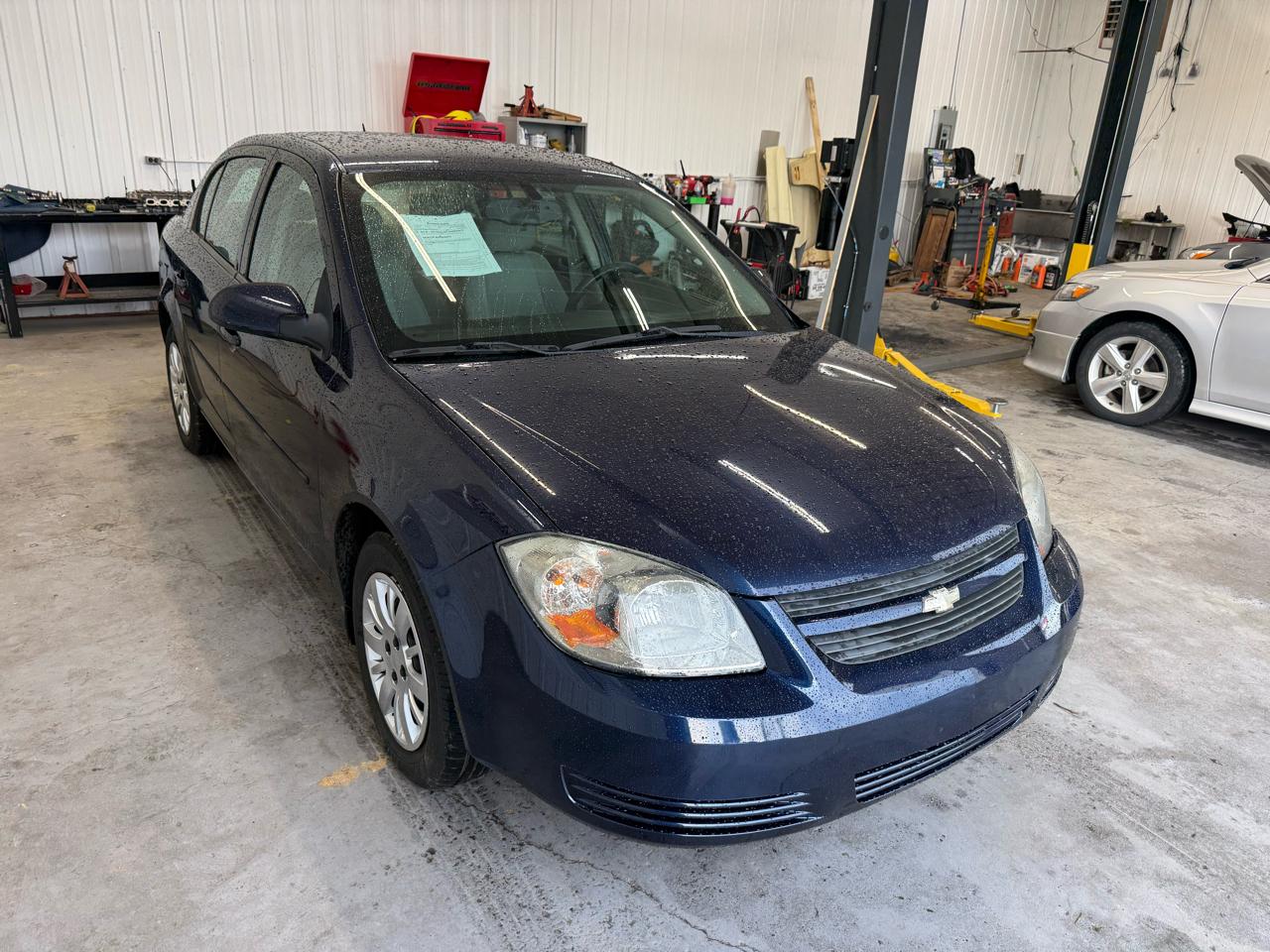 Chevrolet Cobalt 4dr Sdn LT w/1LT 2010