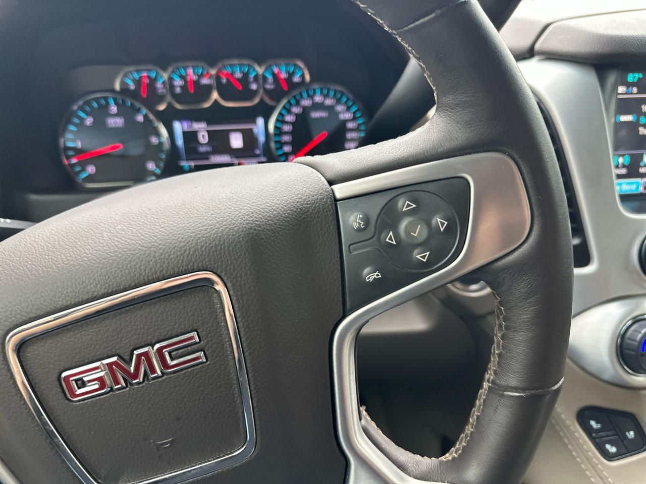 GMC Yukon XL 2WD 4dr SLT 2018