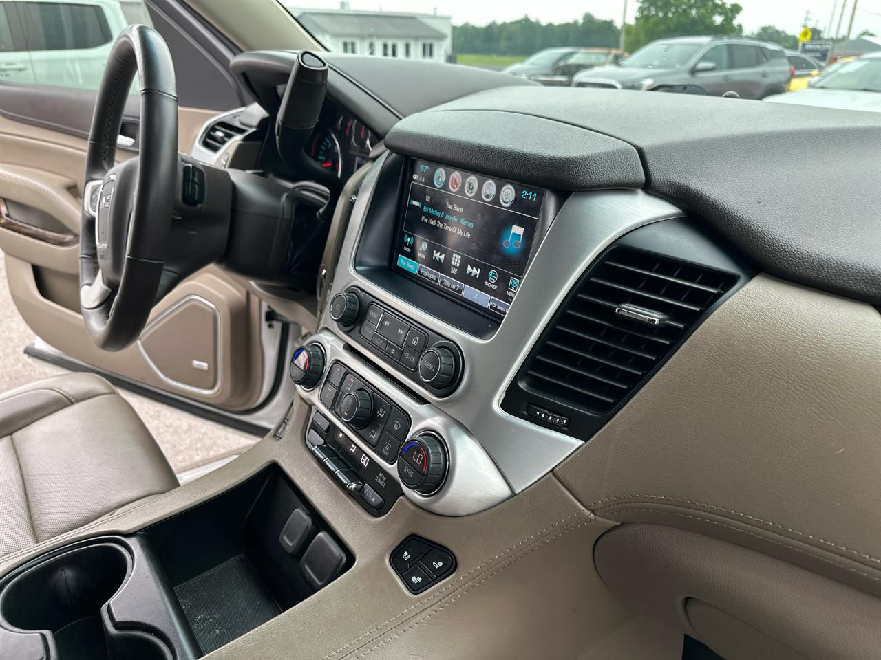GMC Yukon XL 2WD 4dr SLT 2018
