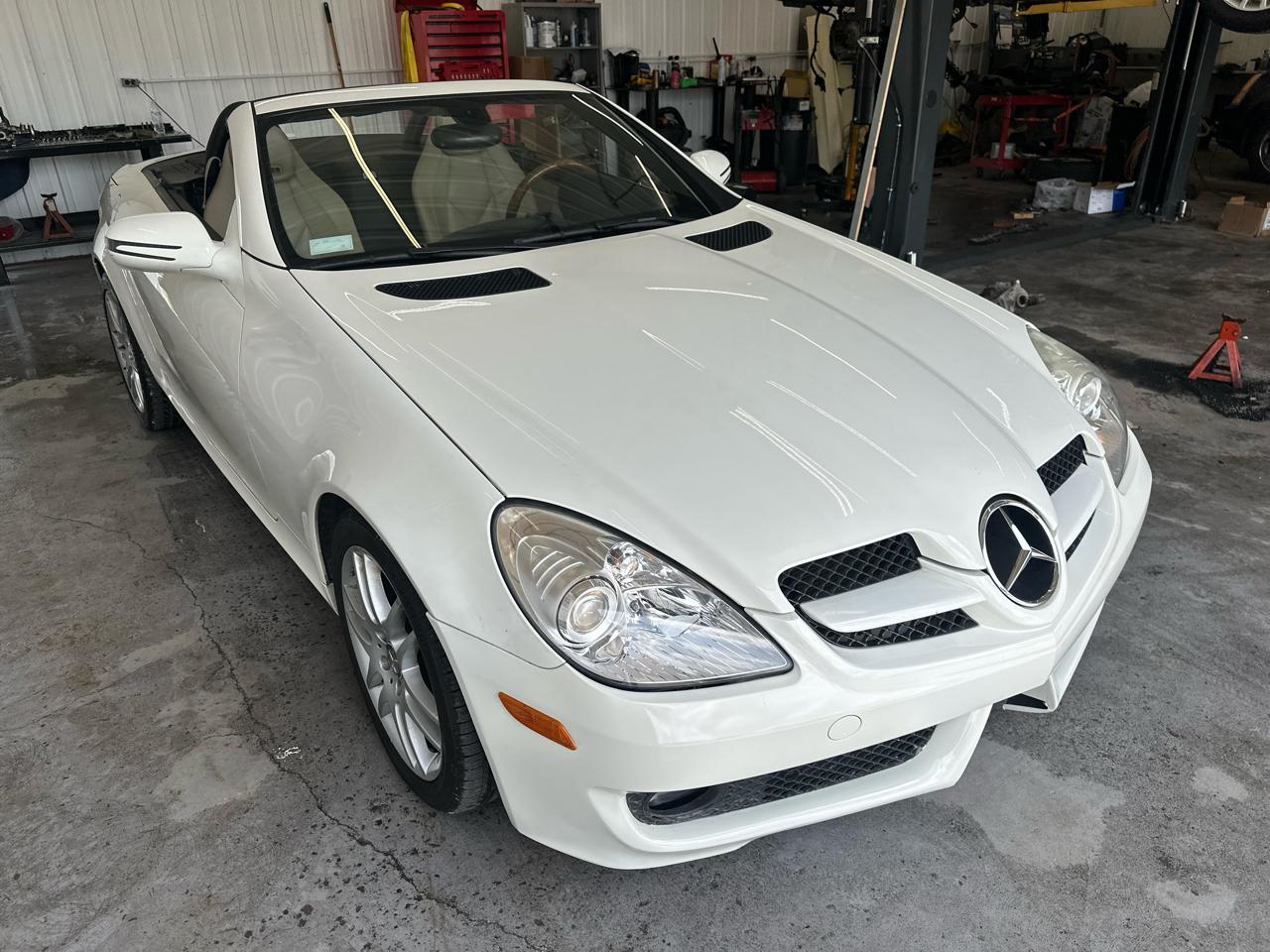 Mercedes-Benz SLK-Class 2dr Roadster 3.0L 2009