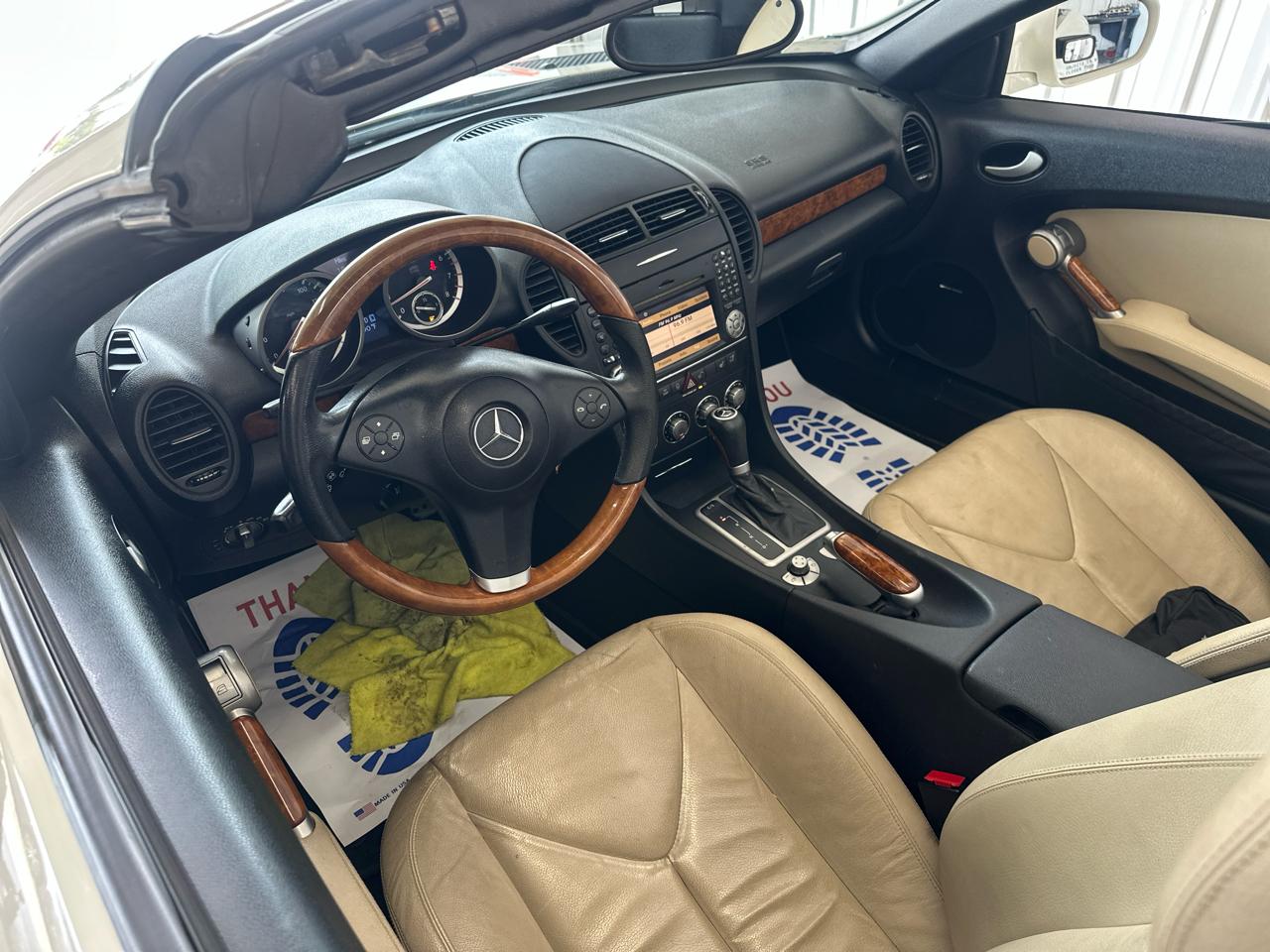 Mercedes-Benz SLK-Class 2dr Roadster 3.0L 2009