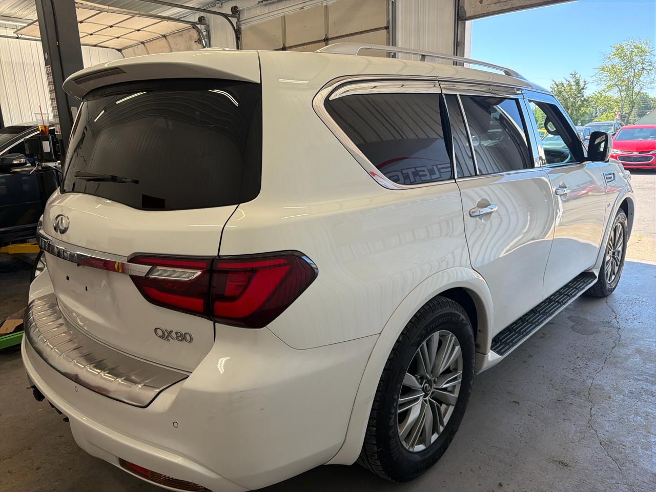 Infiniti QX80 LUXE RWD 2019