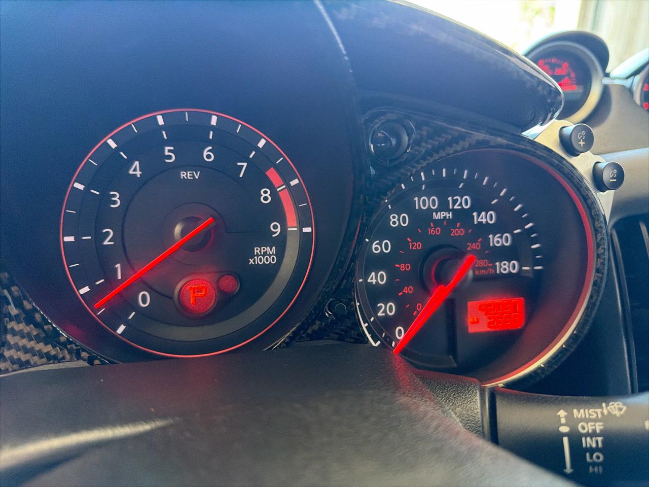 Nissan 370Z 2dr Roadster Auto Touring 2014