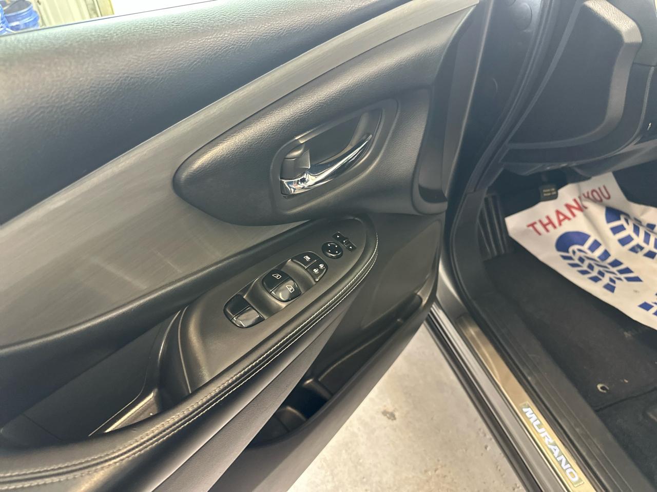 Nissan Murano AWD 4dr SV 2015