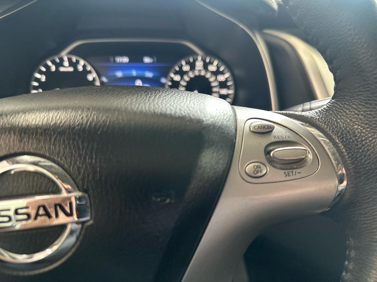 Nissan Murano AWD 4dr SV 2015
