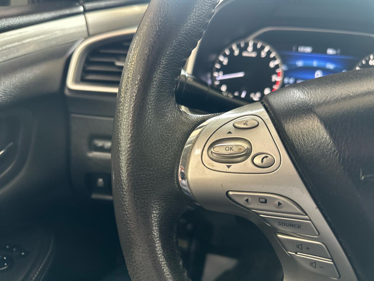 Nissan Murano AWD 4dr SV 2015