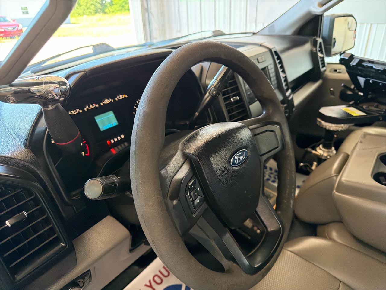Ford F-150 2WD Reg Cab 141" XL 2018