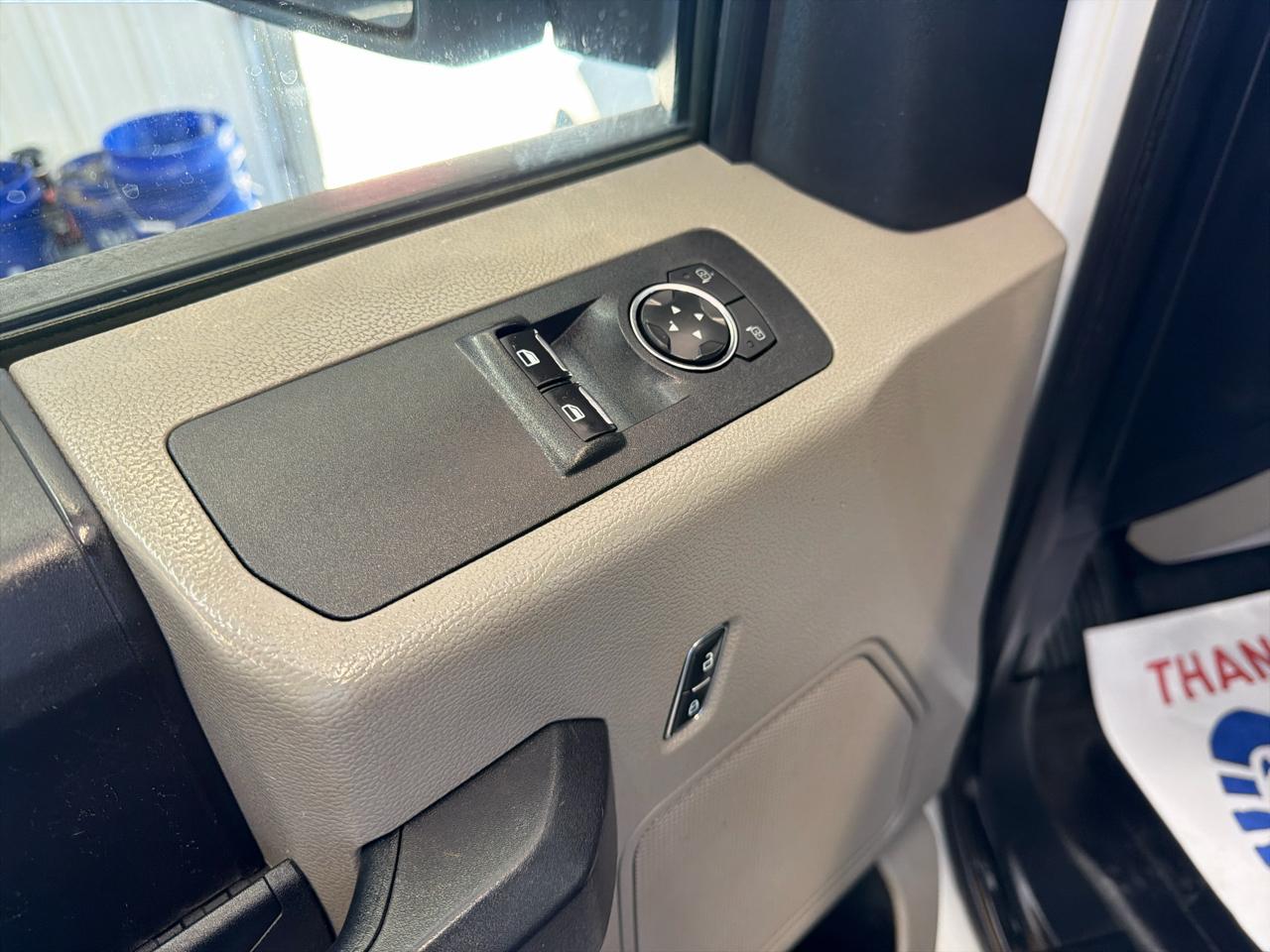 Ford F-150 2WD Reg Cab 141" XL 2018