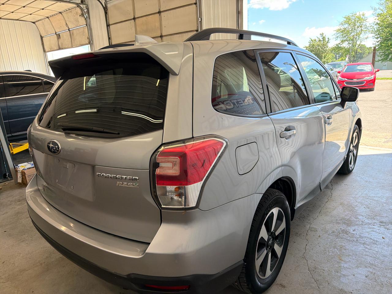 Subaru Forester 2.5i Premium CVT 2017