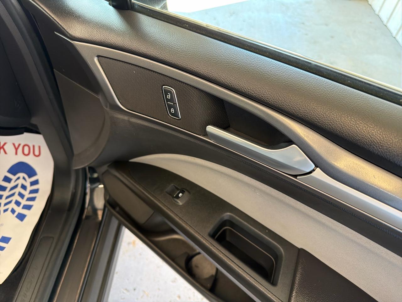 Ford Fusion 4dr Sdn S FWD 2014