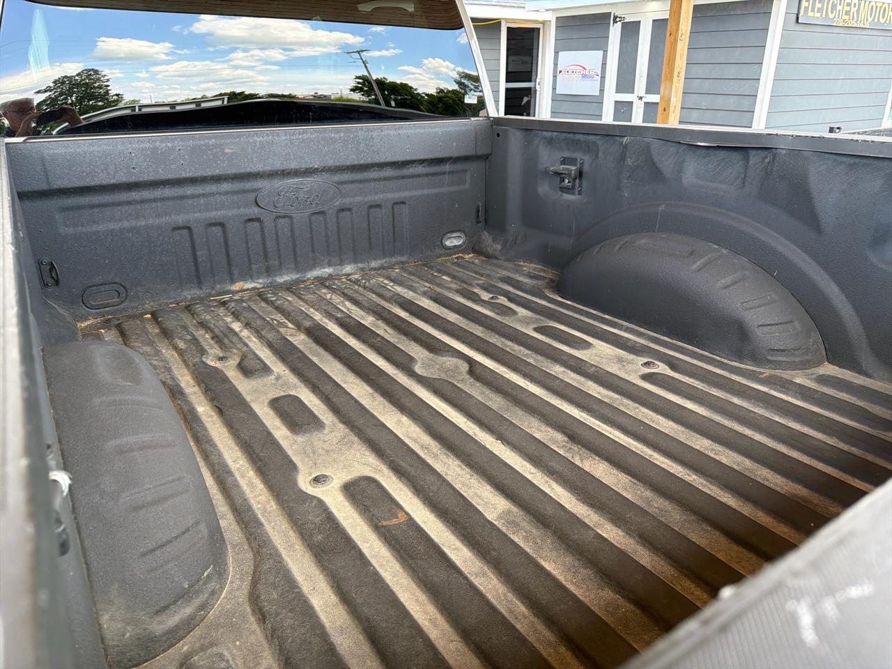 Ford Super Duty F-250 SRW XLT 4WD Crew Cab 8' Box 2019