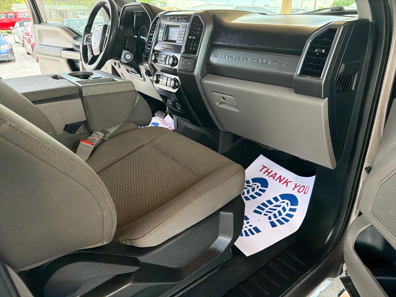 Ford Super Duty F-250 SRW XLT 4WD Crew Cab 8' Box 2019