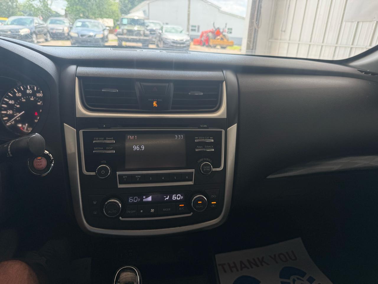 Nissan Altima 4dr Sdn I4 2.5 SL 2016