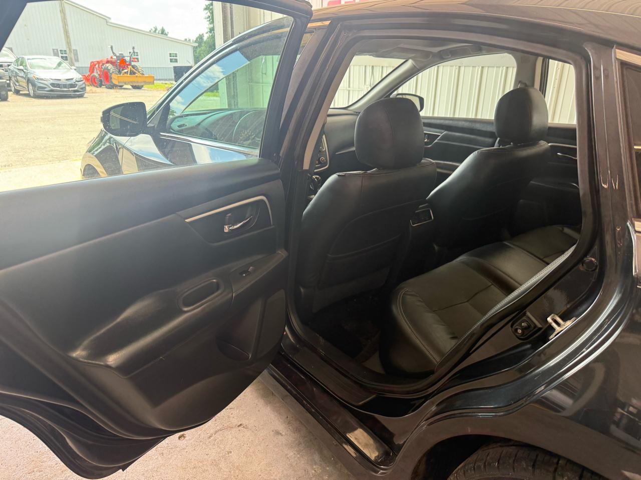 Nissan Altima 4dr Sdn I4 2.5 SL 2016