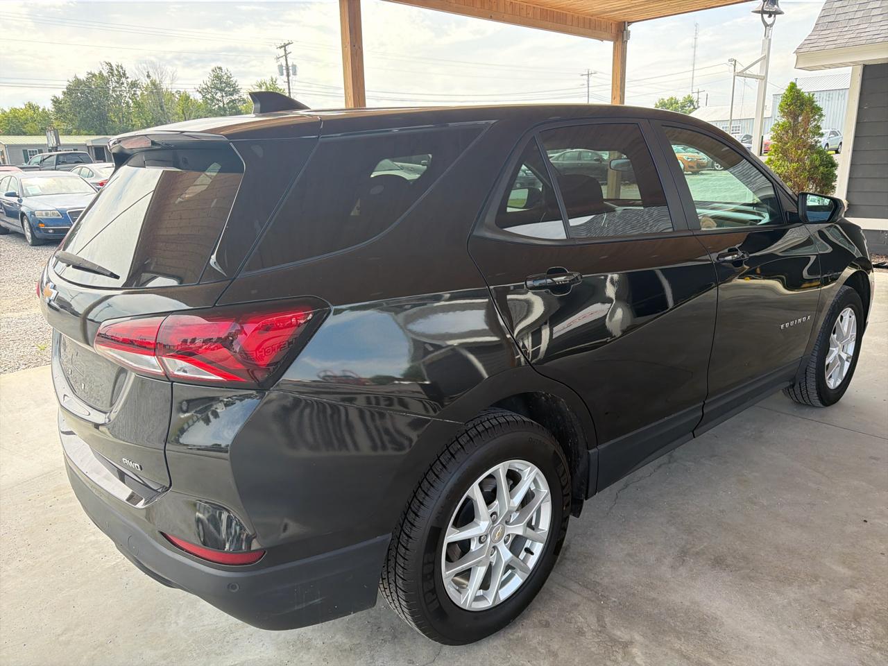 Chevrolet Equinox AWD 4dr LS w/1LS 2024