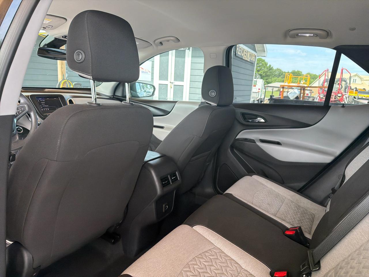 Chevrolet Equinox AWD 4dr LS w/1LS 2024
