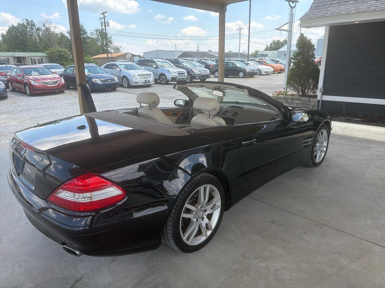 Mercedes-Benz SL-Class 2dr Roadster 5.5L V8 2008