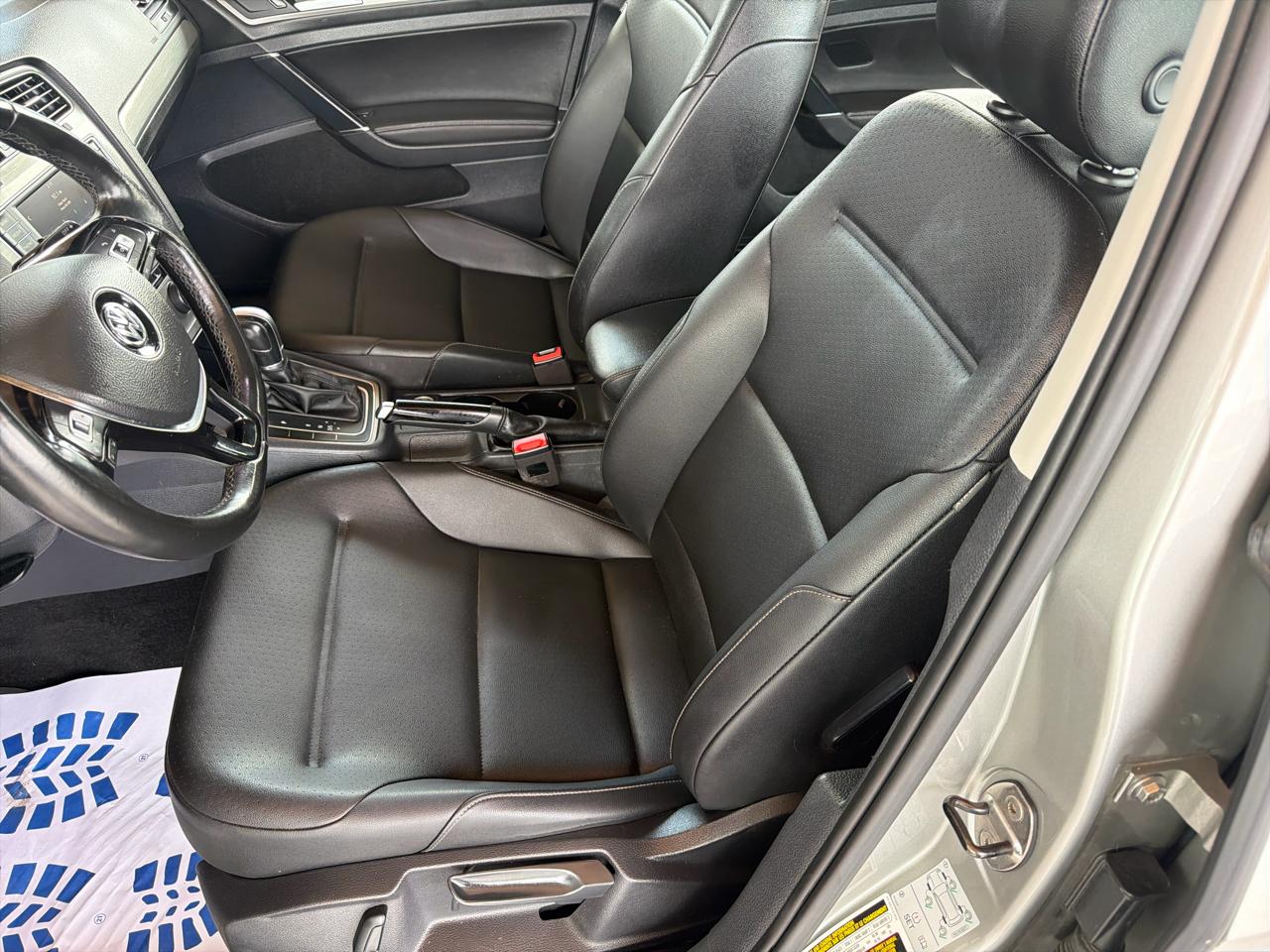 Volkswagen Golf SportWagen 1.8T SEL Auto 2017