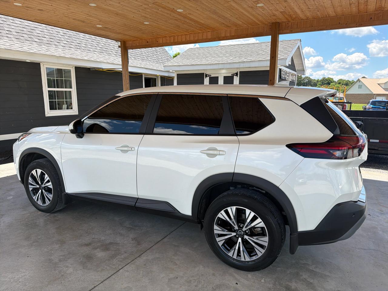 Nissan Rogue FWD SV *Ltd Avail* 2023