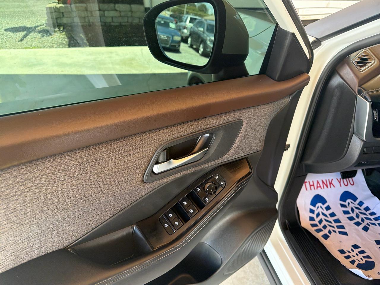 Nissan Rogue FWD SV *Ltd Avail* 2023