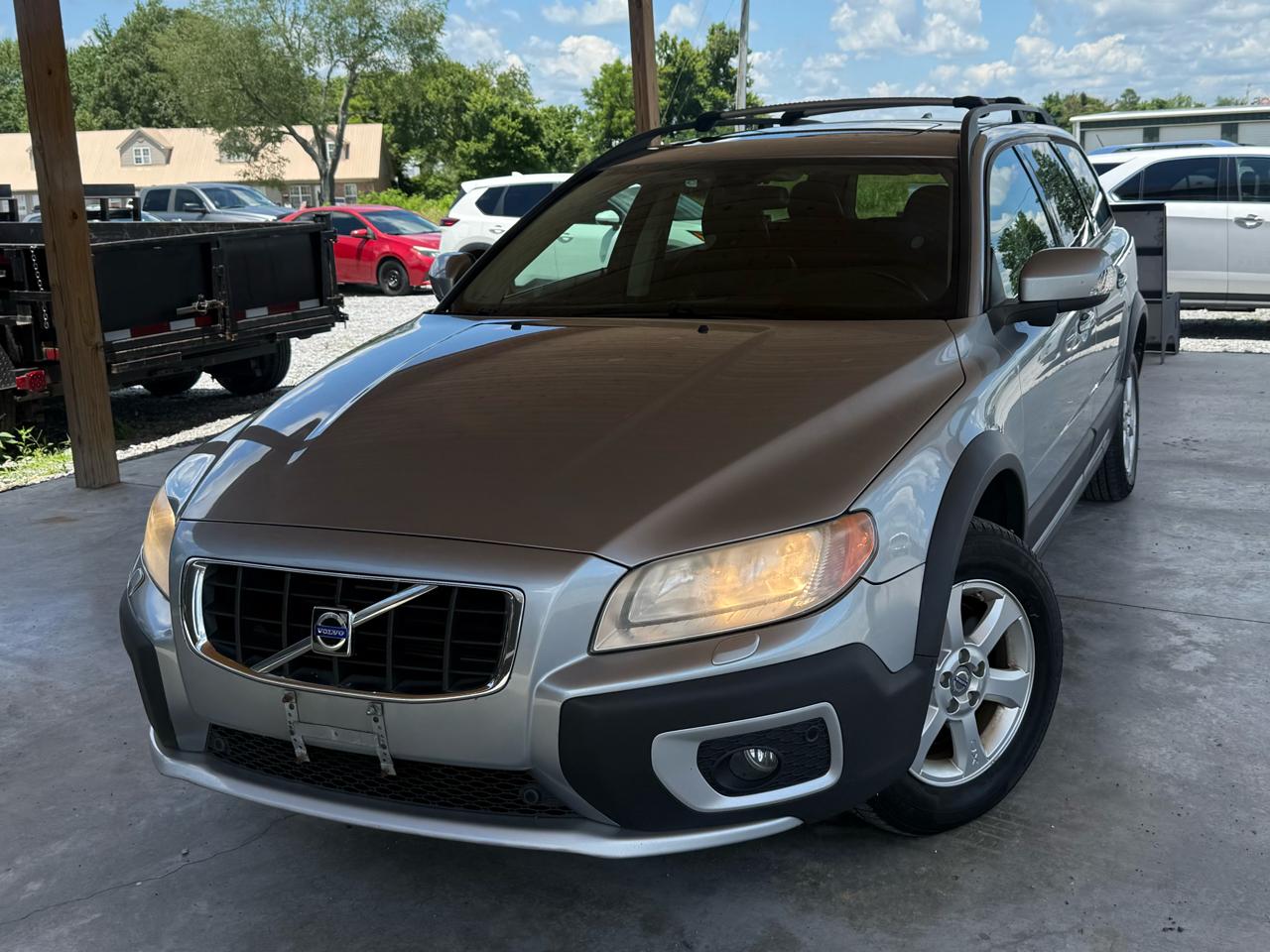 Volvo XC70 4dr Wgn 3.2L w/Sunroof 2009