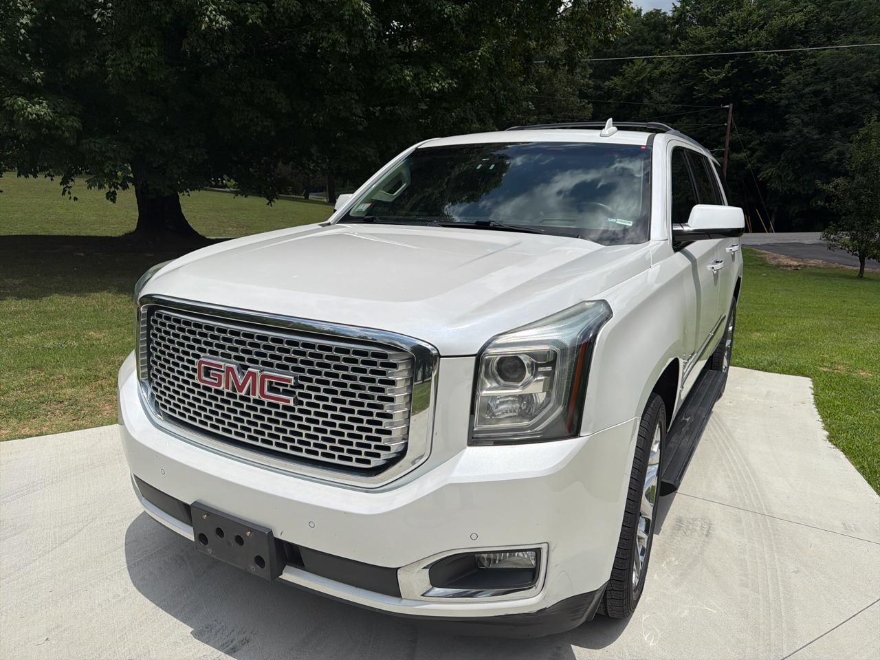GMC Yukon 4WD 4dr Denali 2016
