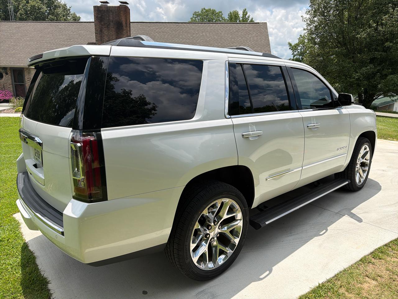 GMC Yukon 4WD 4dr Denali 2016