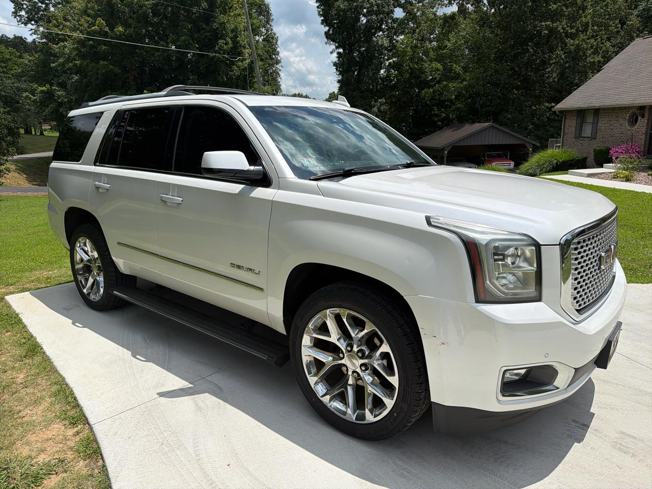 GMC Yukon 4WD 4dr Denali 2016