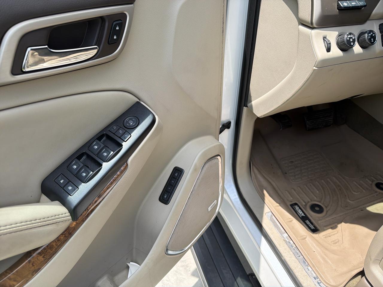 GMC Yukon 4WD 4dr Denali 2016
