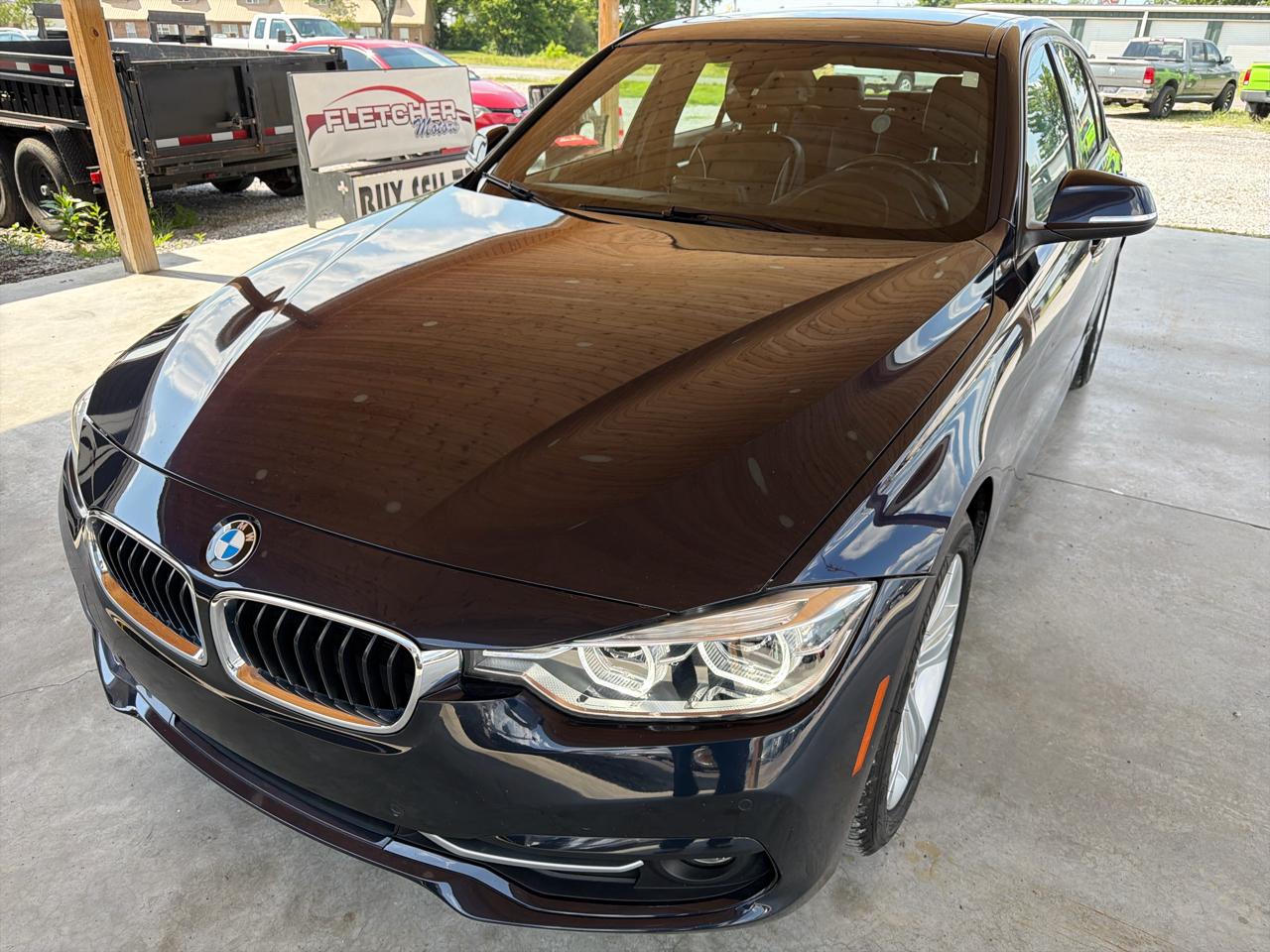 BMW 3 Series 4dr Sdn 328i xDrive AWD SULEV South Africa 2016