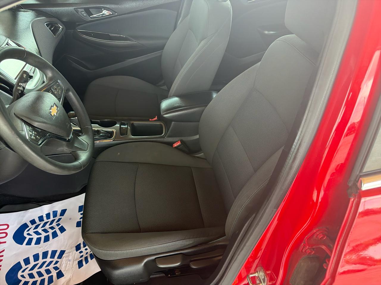 Chevrolet Cruze 4dr Sdn 1.4L LT w/1SD 2017