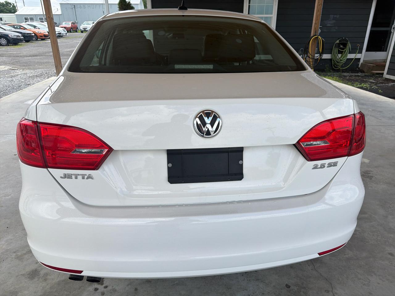 Volkswagen Jetta Sedan 4dr Auto SE PZEV 2013