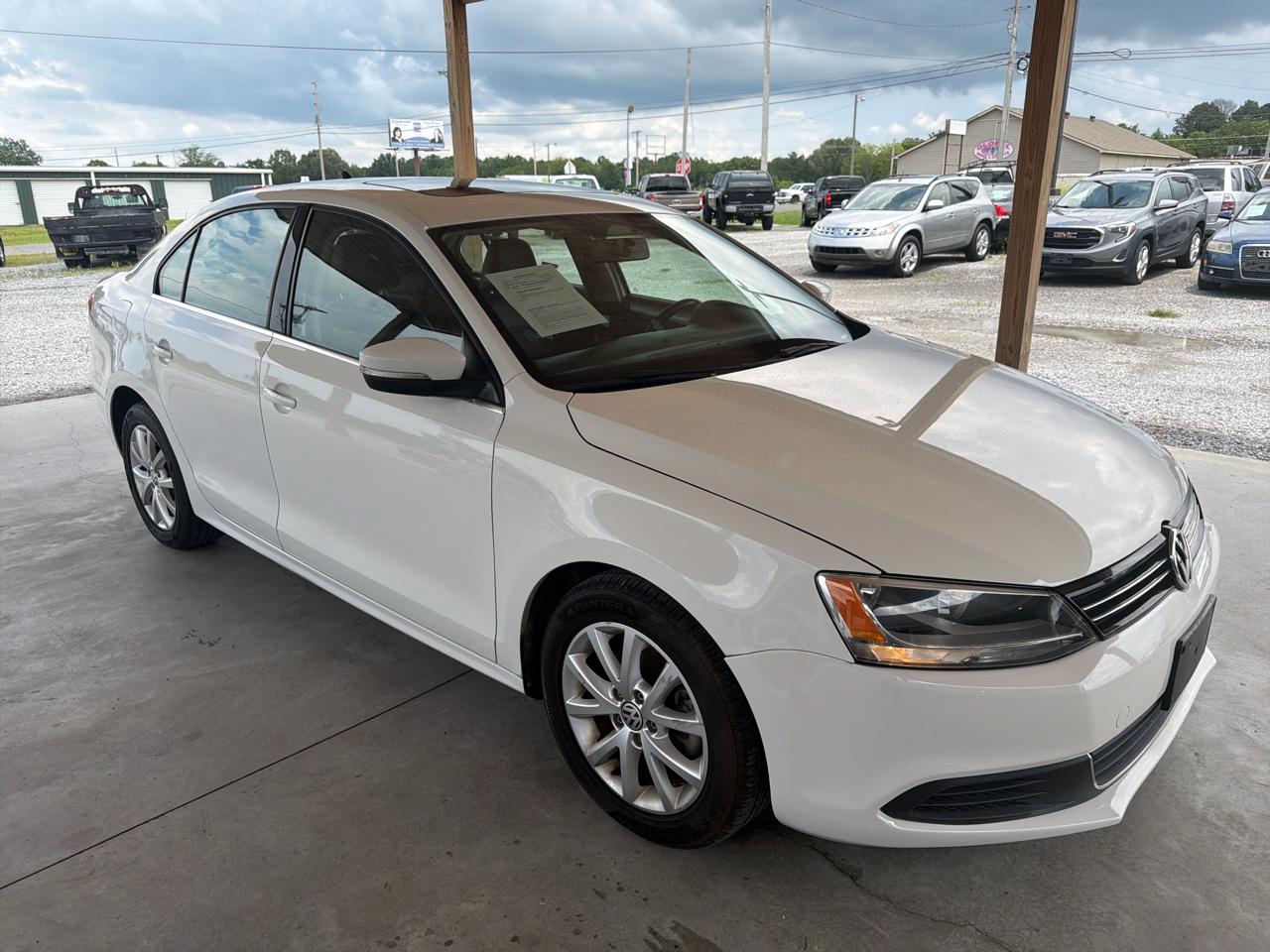 Volkswagen Jetta Sedan 4dr Auto SE PZEV 2013