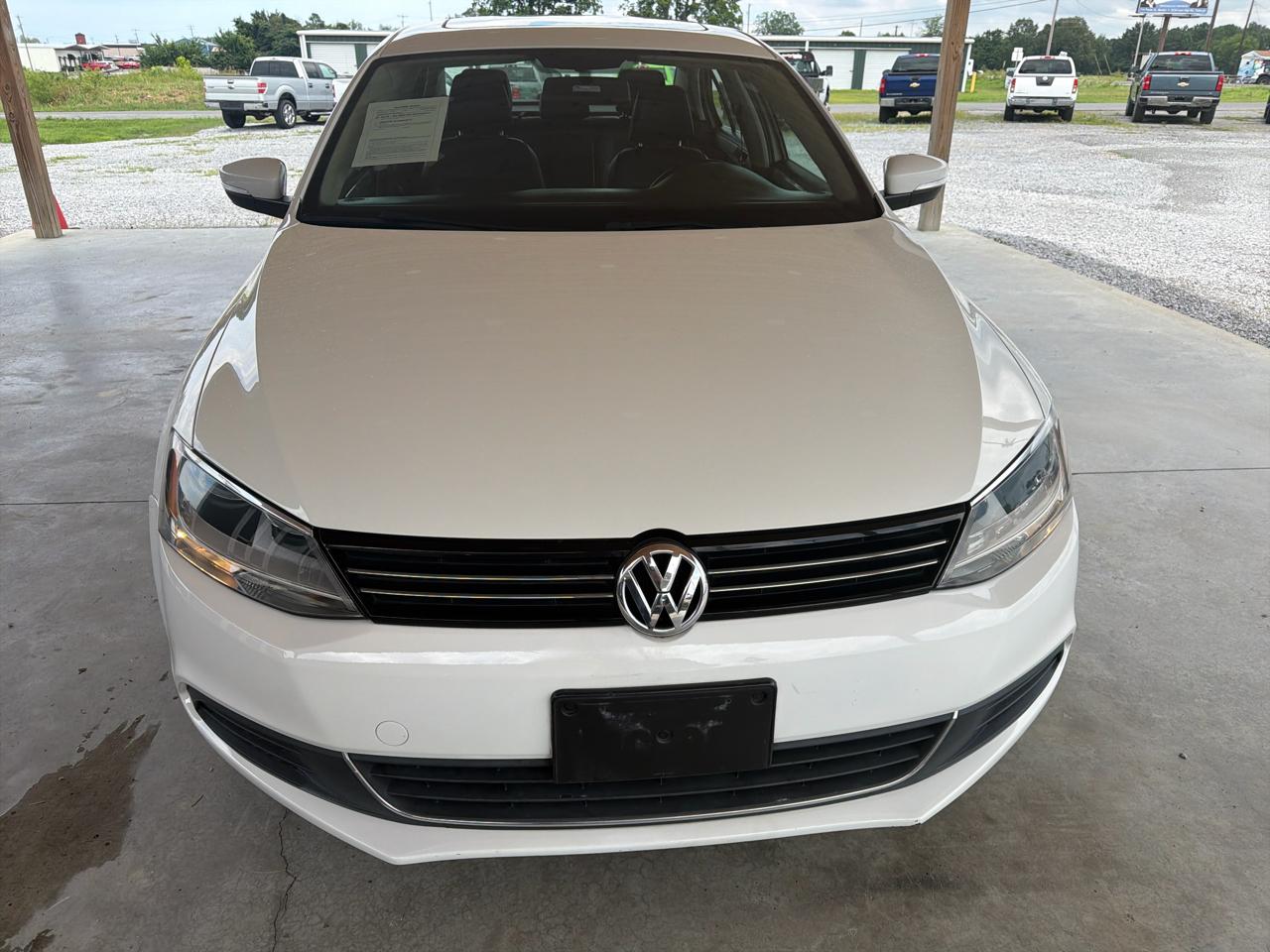 Volkswagen Jetta Sedan 4dr Auto SE PZEV 2013