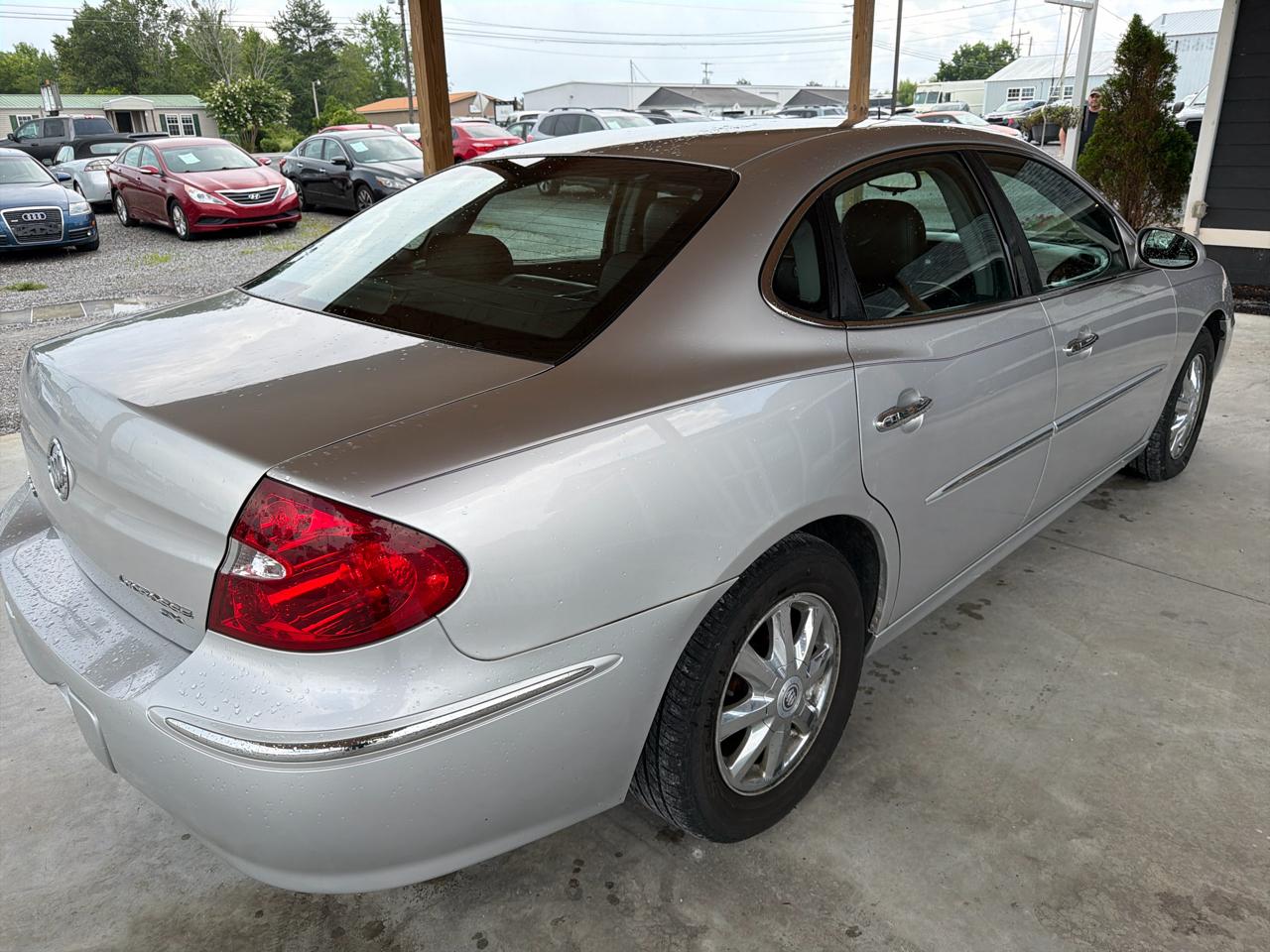 Buick LaCrosse 4dr Sdn CXL 2005