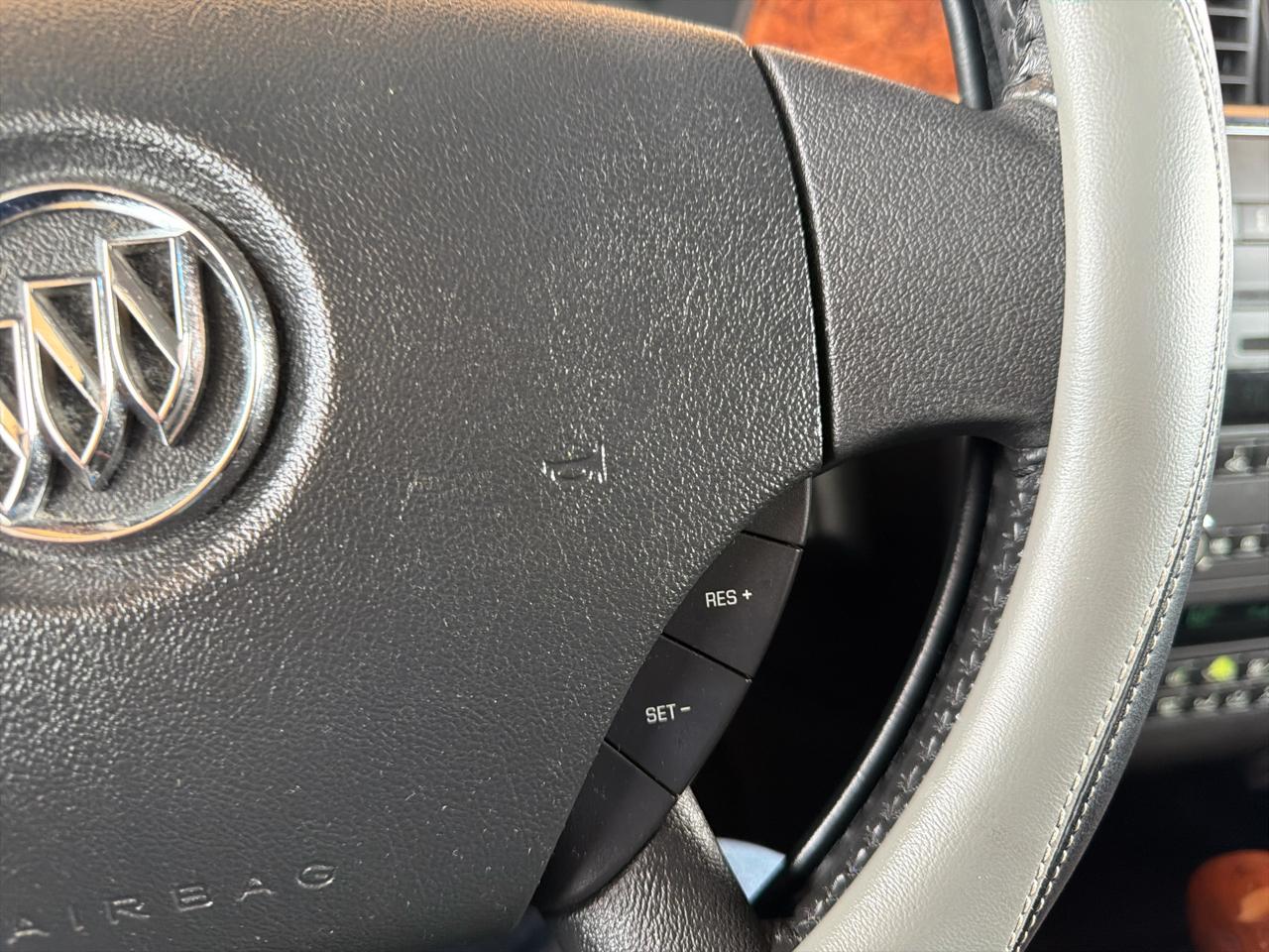 Buick LaCrosse 4dr Sdn CXL 2005