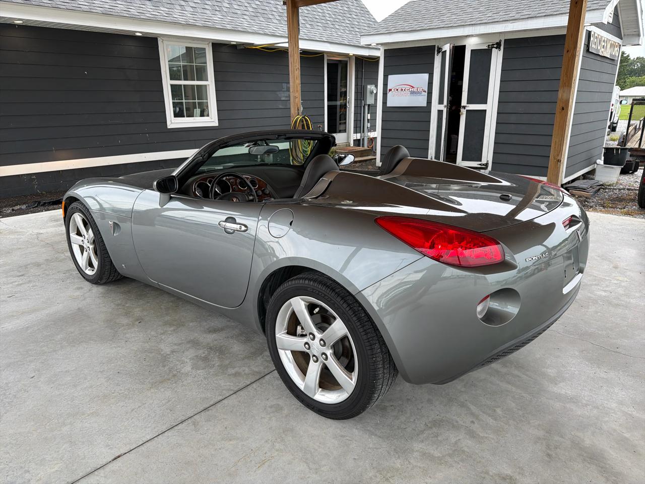 Pontiac Solstice 2dr Convertible 2006