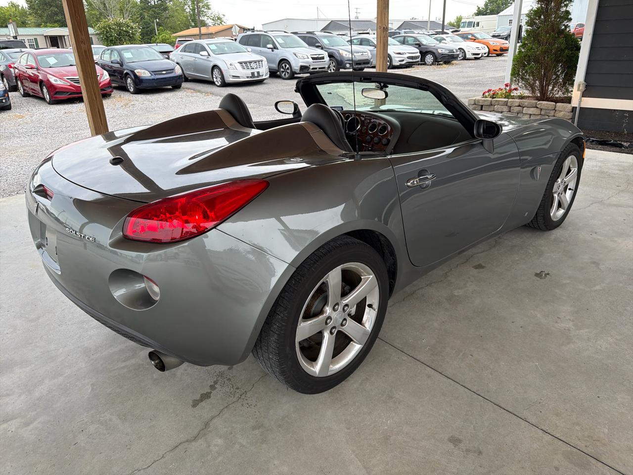 Pontiac Solstice 2dr Convertible 2006