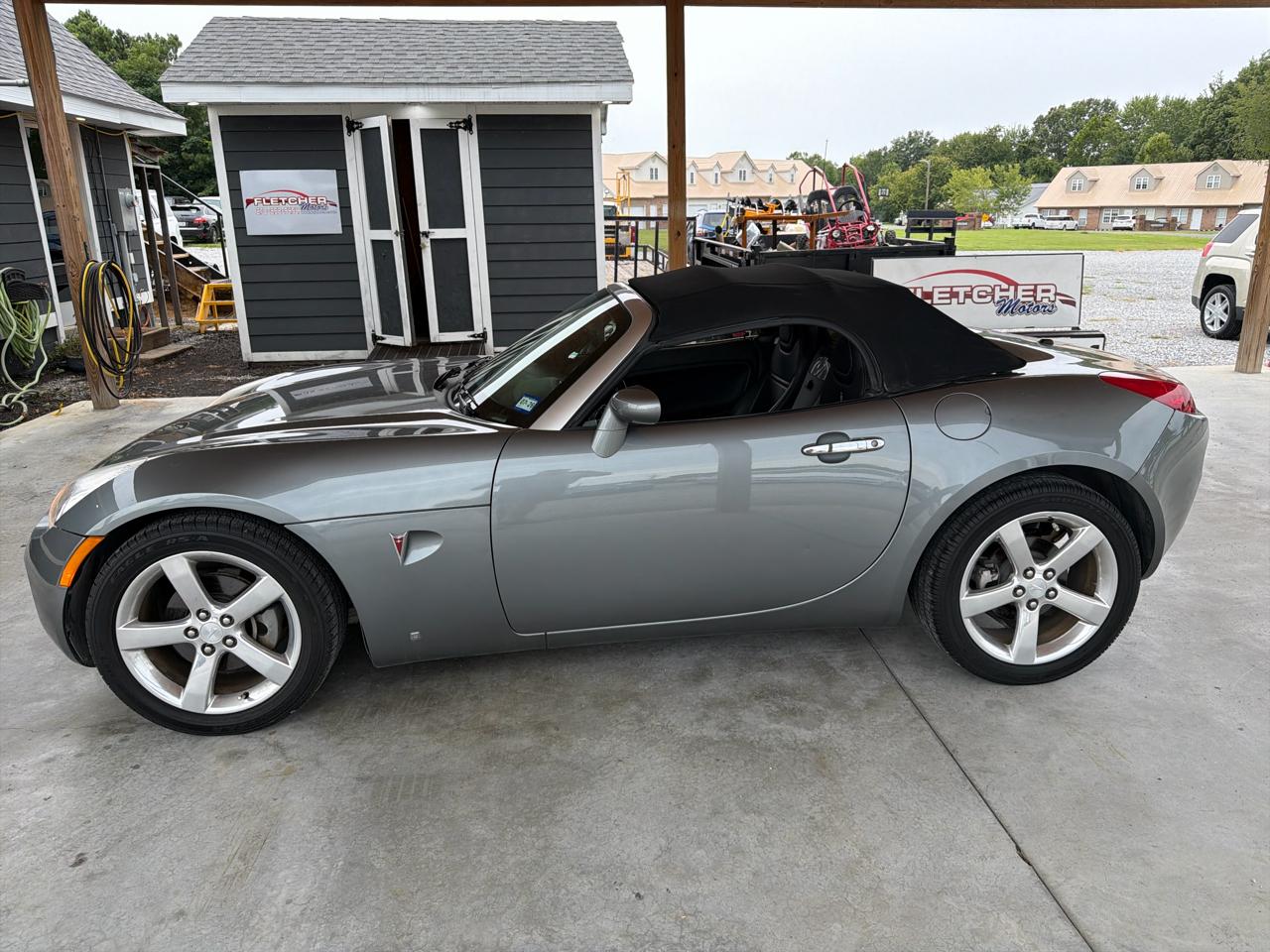 Pontiac Solstice 2dr Convertible 2006